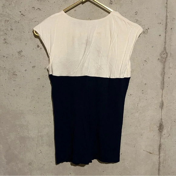 Lauren Ralph Lauren Colorblock Lined Cap Sleeve Shirt Navy Cream Women’s Size M - Picture 6 of 9